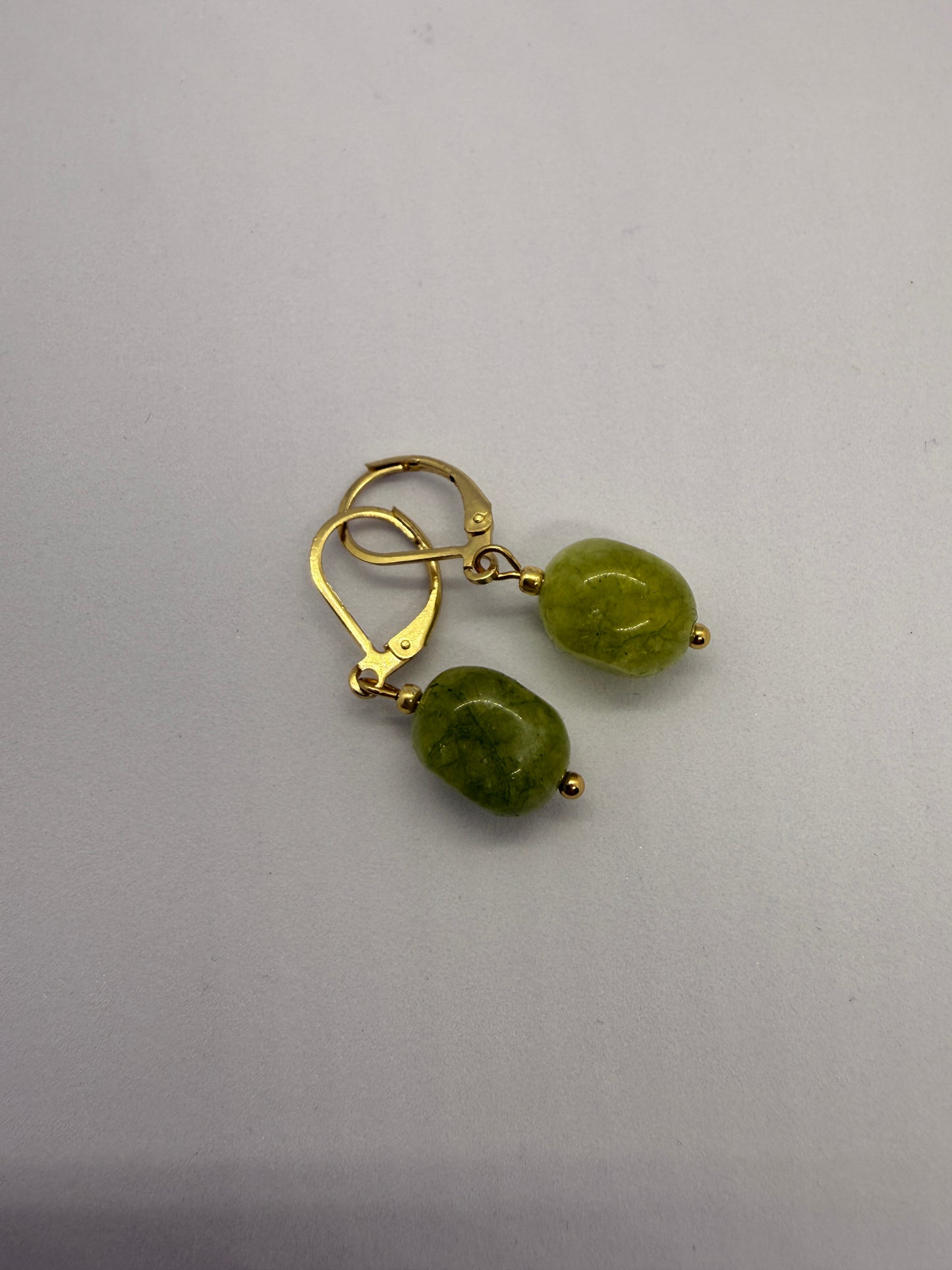 Peridot edelsteen oorbellen