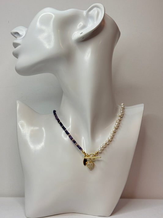Zoetwaterparels en amethist ketting