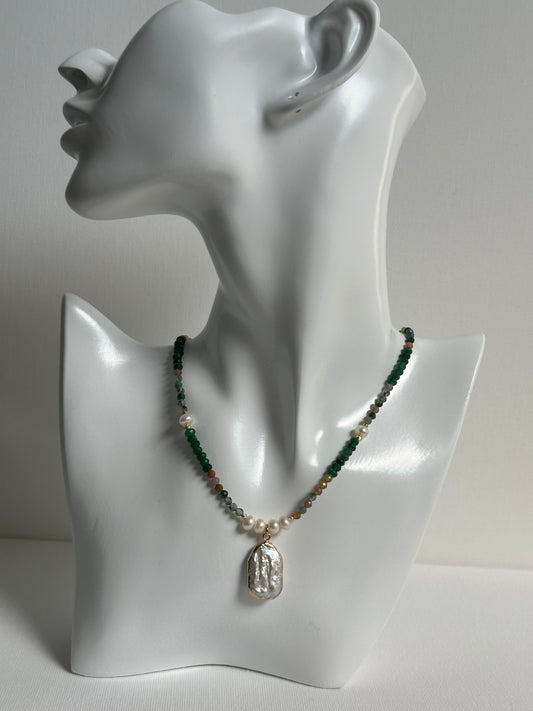 Toermalijn en Zoetwaterparels ketting
