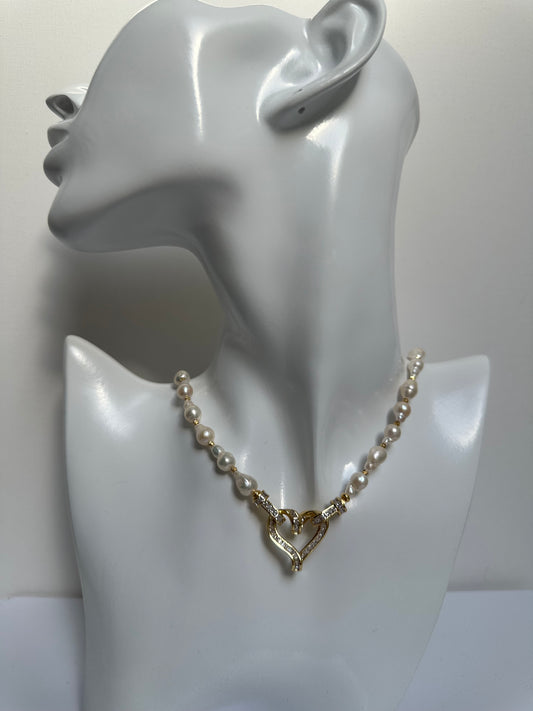 Zoetwaterparels choker