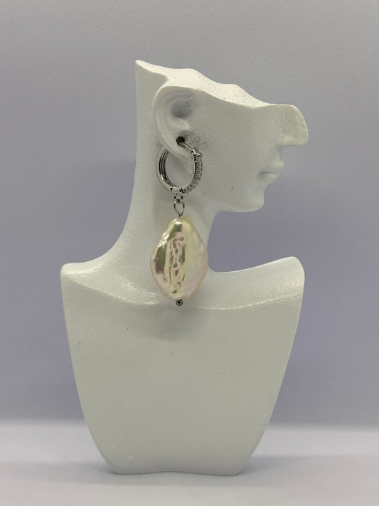 Zoetwaterparels oorbellen