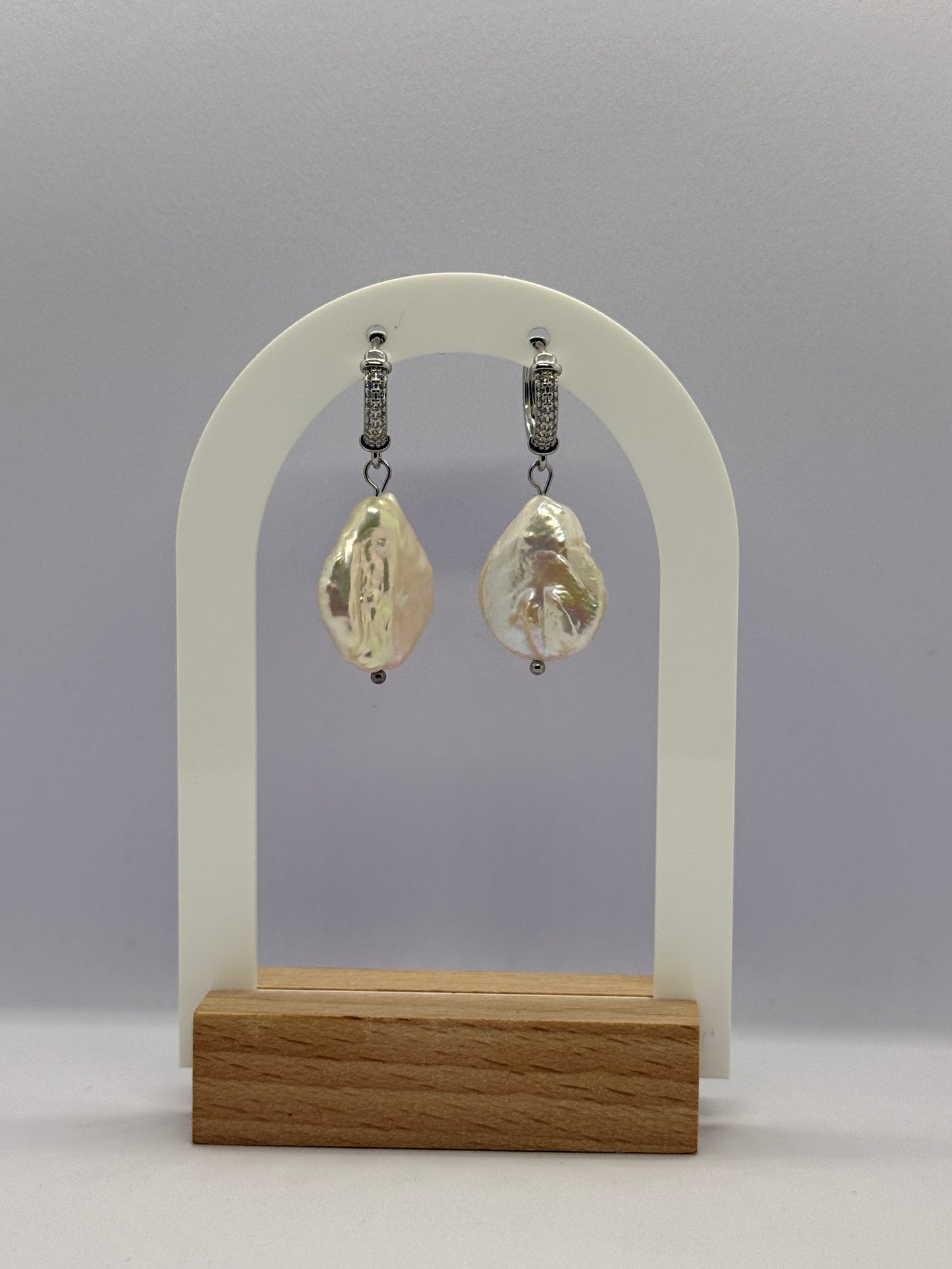 Zoetwaterparels oorbellen